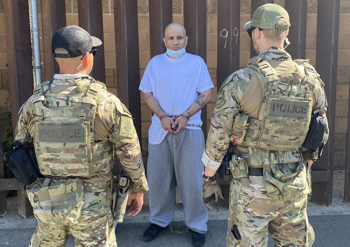 The Border Observer tweet media