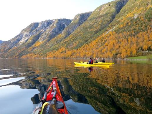 twb_io's tweet image. 24 of 100 Must-Try Experiences Around the World 

24. 🇳🇴 Sognefjord – Fjord Kayaking

#twb #exploreNorway