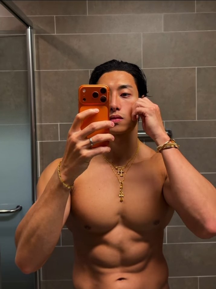 𝑺𝒆𝒂𝒏 tweet media