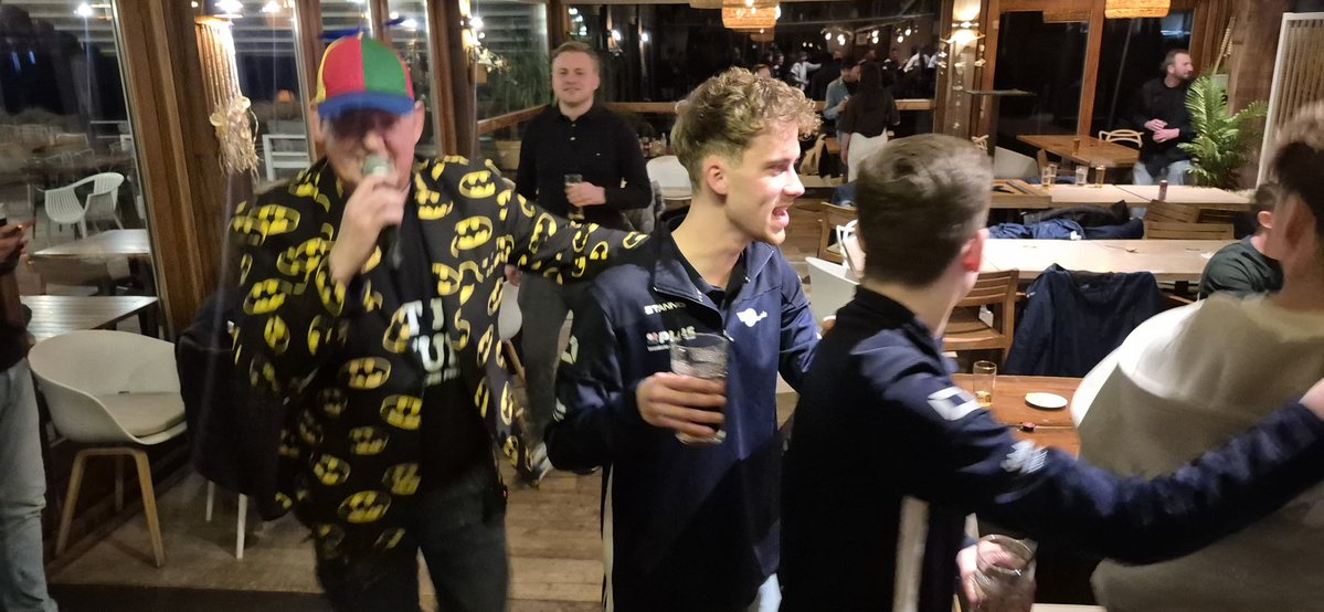 Andre Pronk tweet media