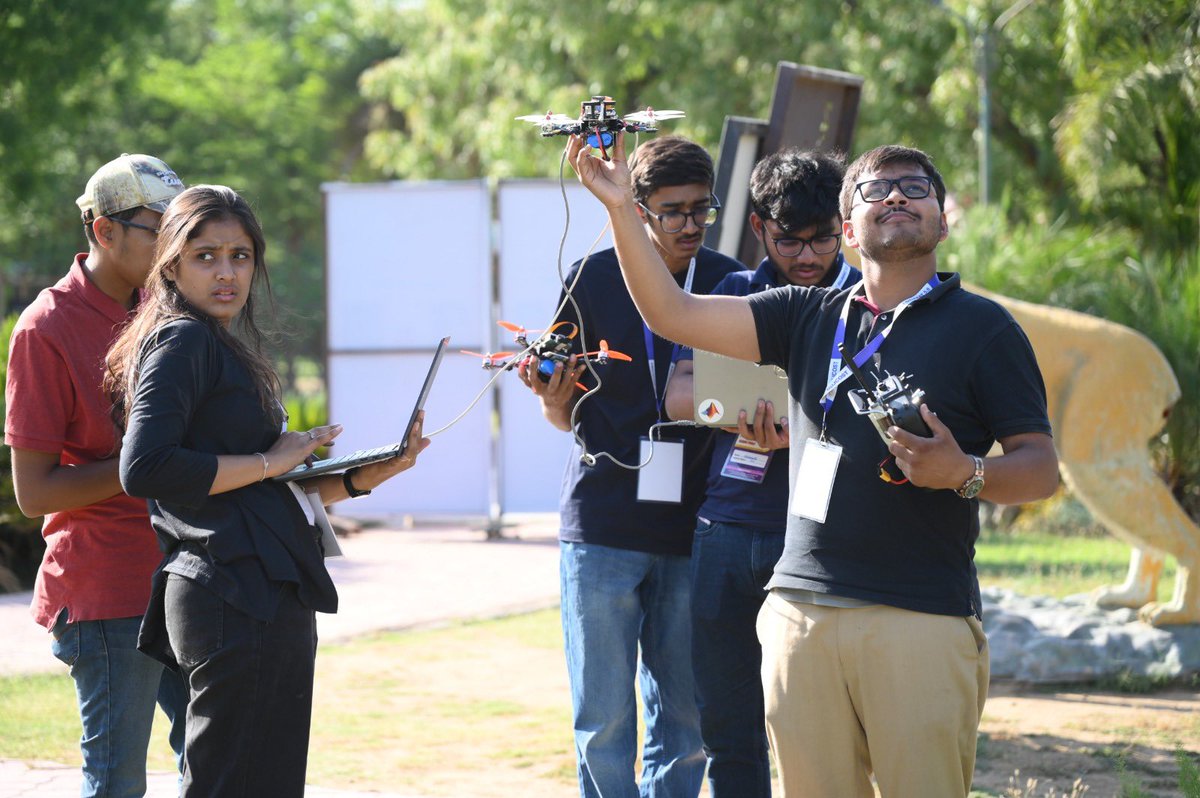 Gujarat Science City tweet media