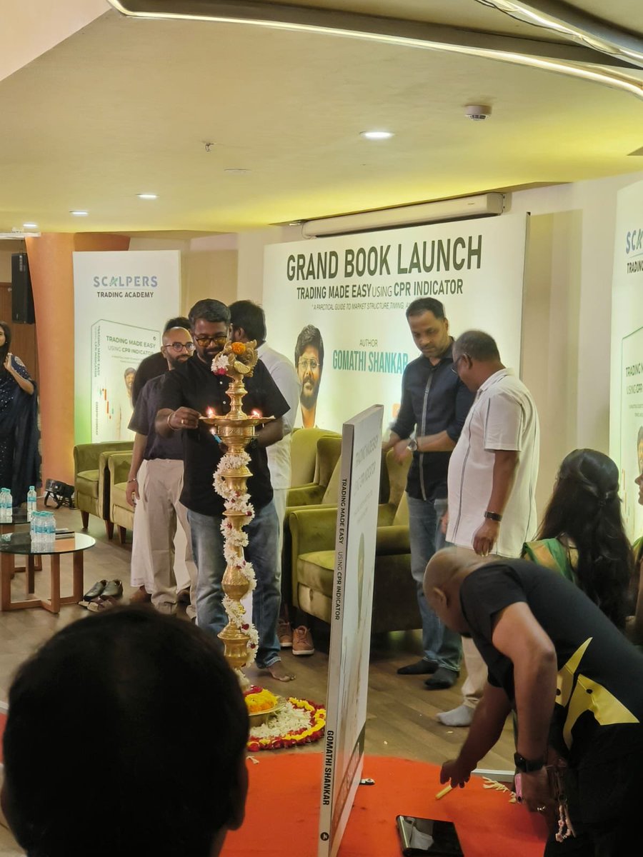 TrendRooster tweet media