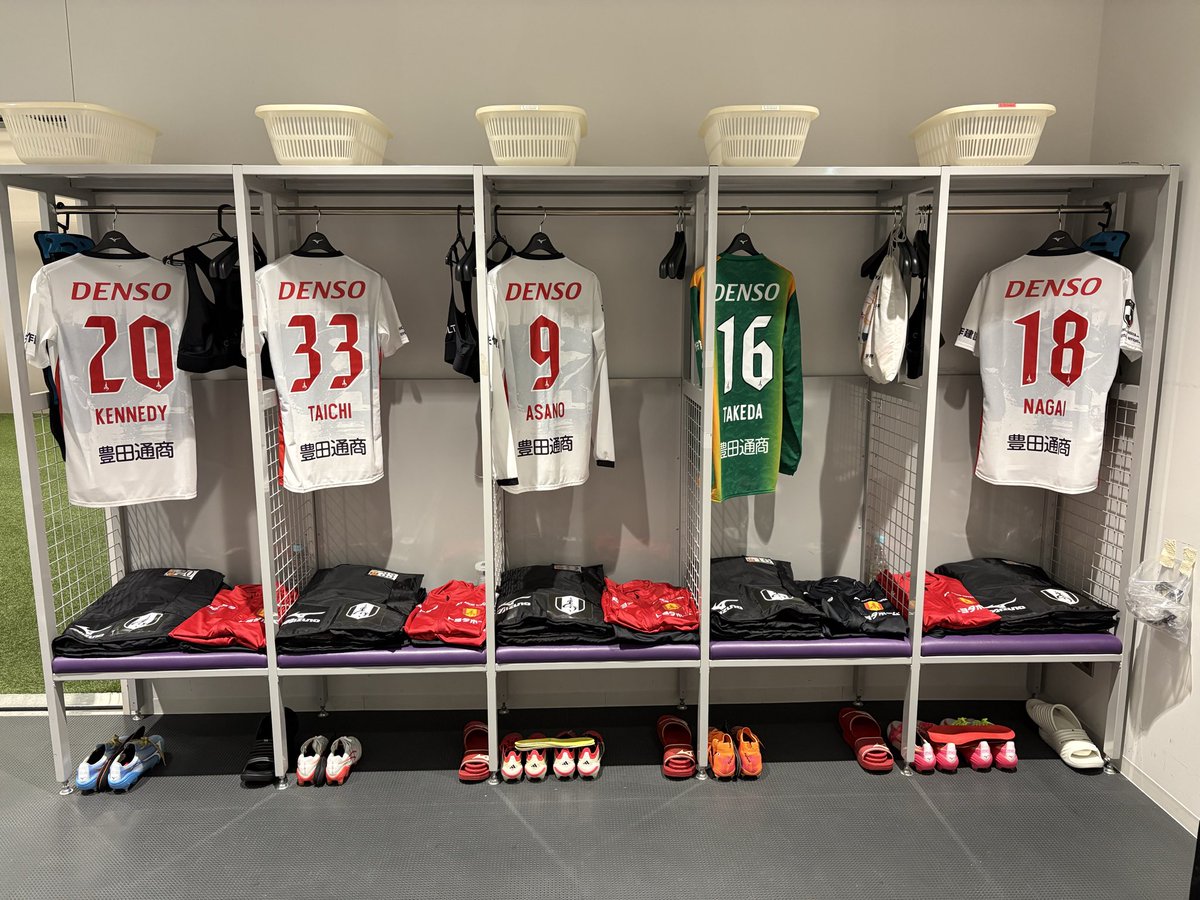 Kitman89's tweet photo. 2026シーズン
🆚京都サンガF.C.戦　PK4-5 lost...
少し中断に入るので次節に向けていい準備をしていきたいと思います⚽️

ヒデナイスゴール⚽️👍🏻

#名古屋グランパス
#グランパス
#ミズノ
#明治安田Jリーグ百年構想リーグ
#ホペイロ
#京都サンガ 
#甲田英將 https://t.co/7hQNMa4IAQ