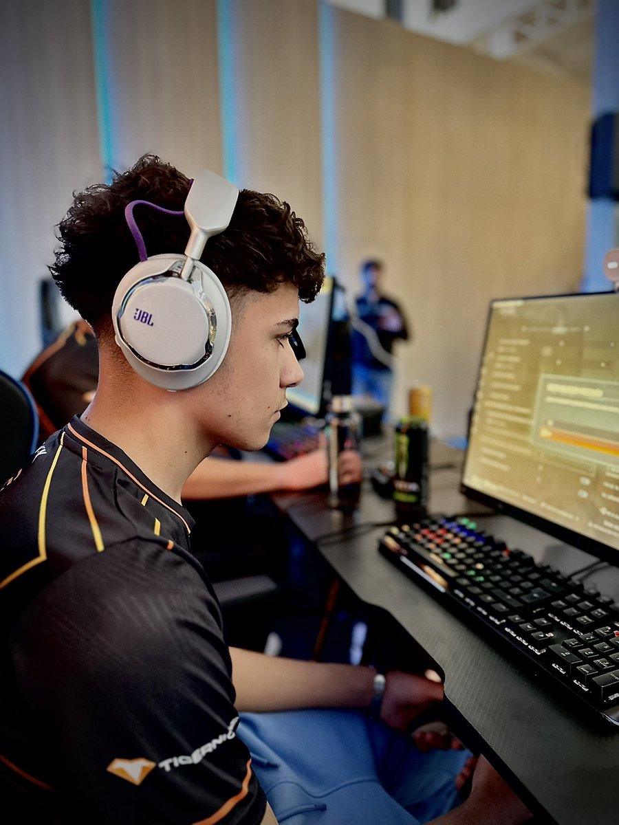 FECOD - Federación Española de Call of Duty tweet media