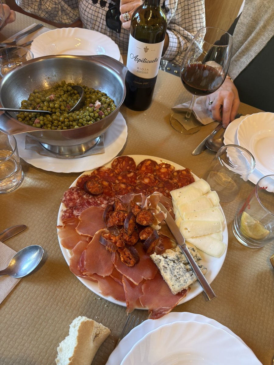 aitana 𐙚 tweet media