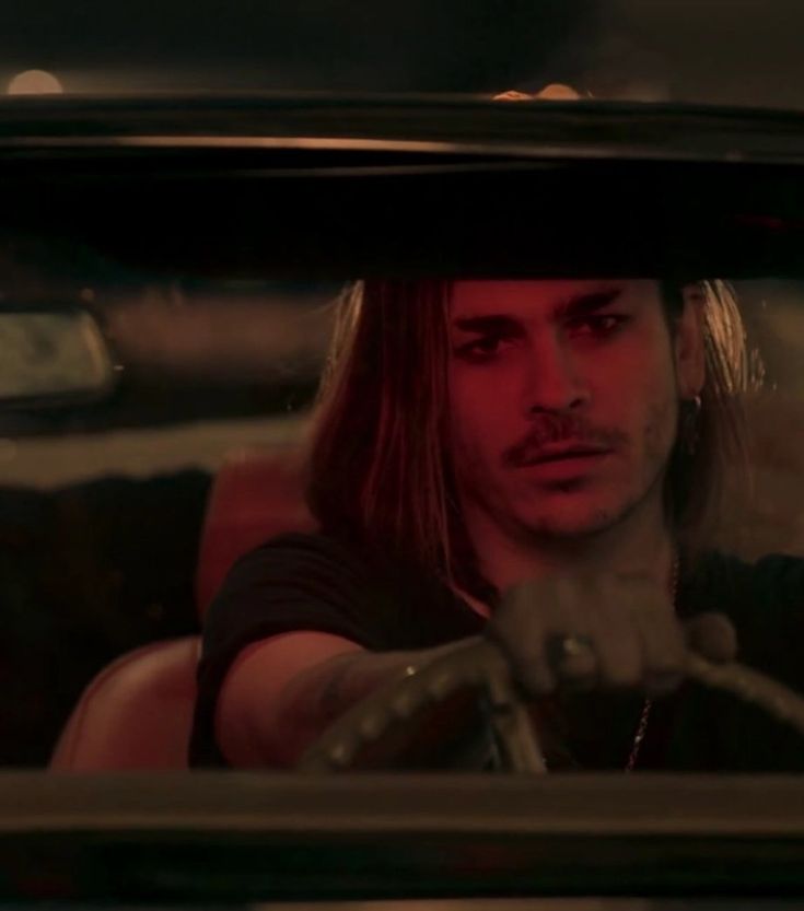 🌜 Evelyn tweet media