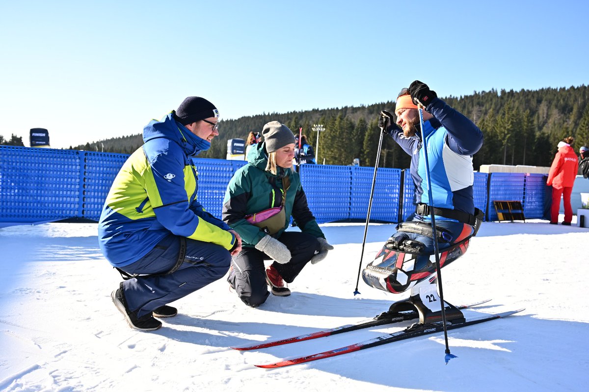 seba_krystek's tweet photo. Za mną 23. zima z biathlonem w roli głównej, jedna z najbardziej wymagających. Prawie 1,5 miesiąca poza domem ku chwale @biathlonworld i @sport_tvppl.

Dzięki za ponad dwa miliony wyświetleń moich wpisów na Twitterze.

#BiathlonPL https://t.co/FUbDq25RTz