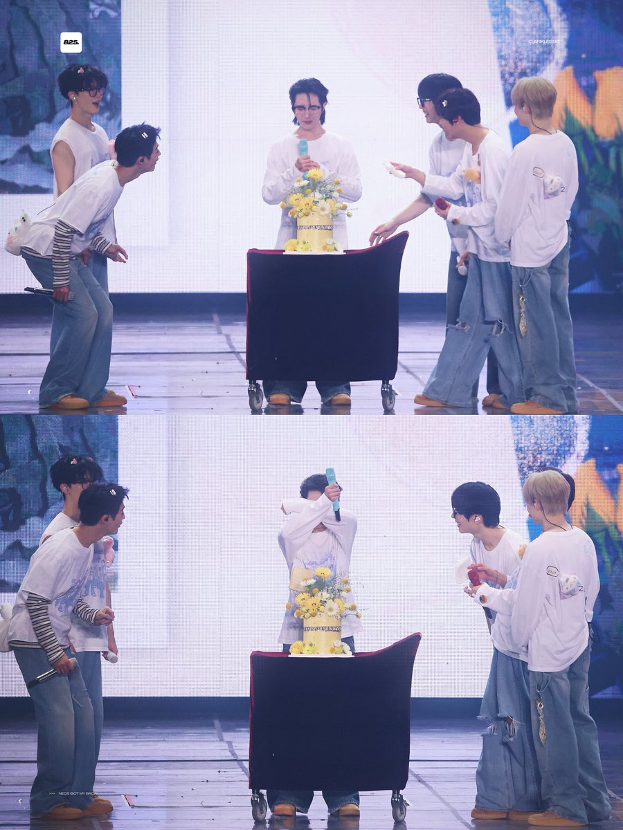 🎱+💚 tweet media