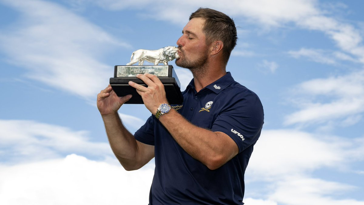LIV Golf tweet media