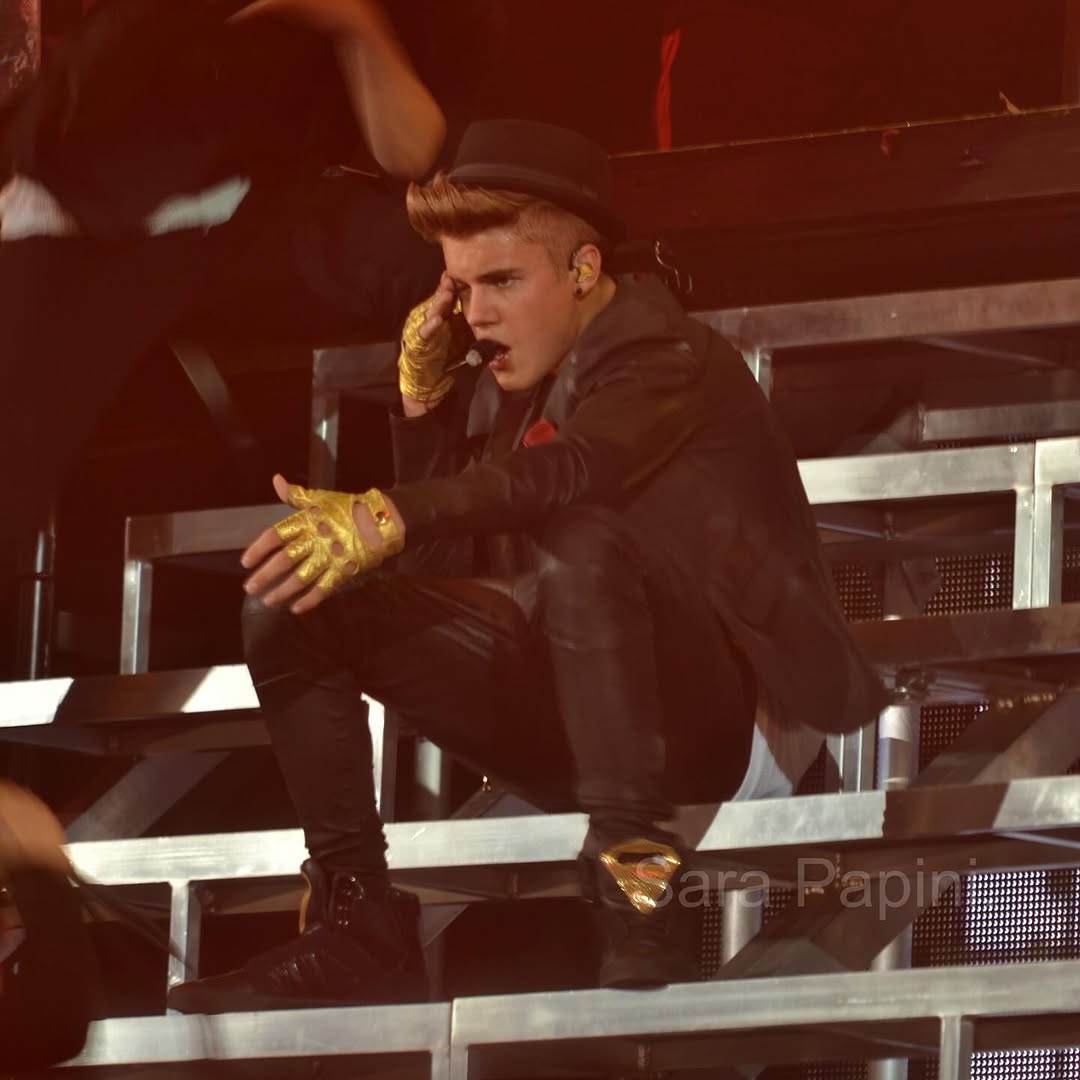 Justin Bieber Dumps tweet media