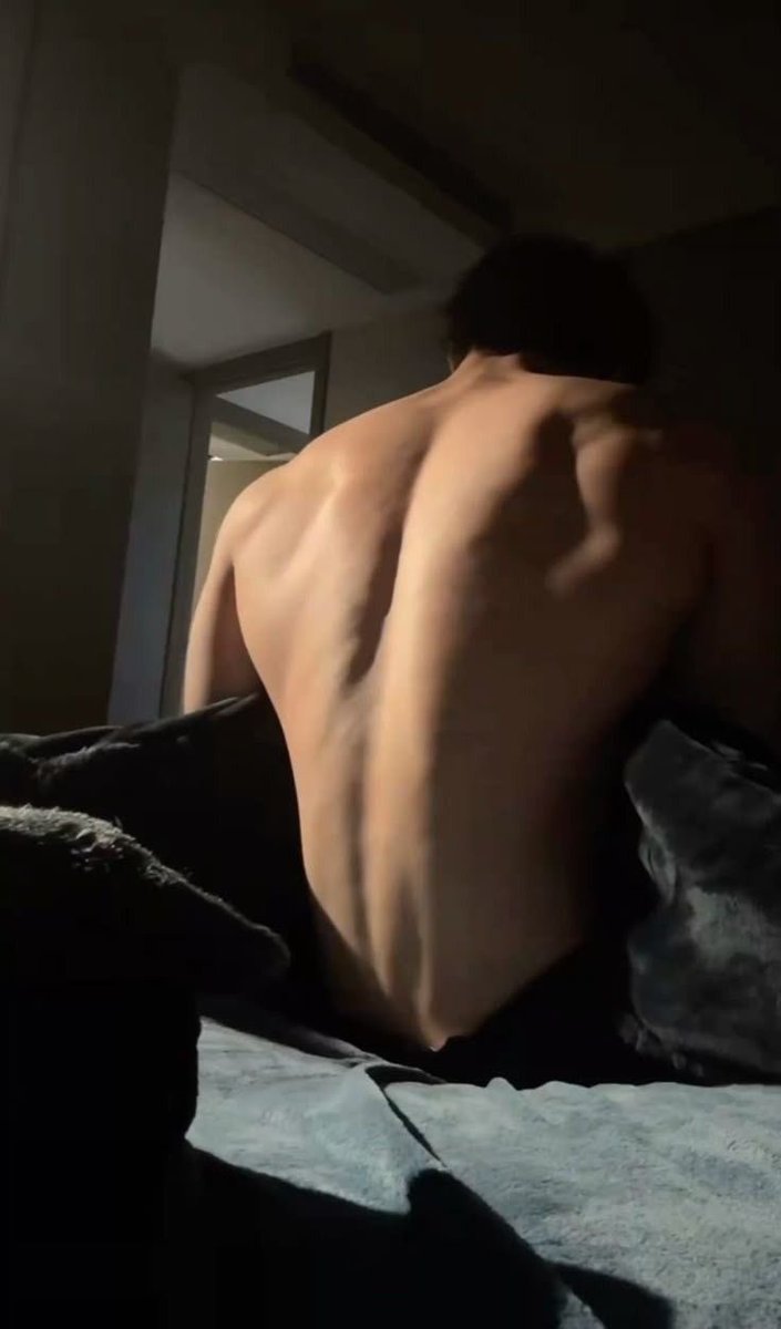 𝗮𝘀𝘁𝗲𝗿 — new 📌 tweet media