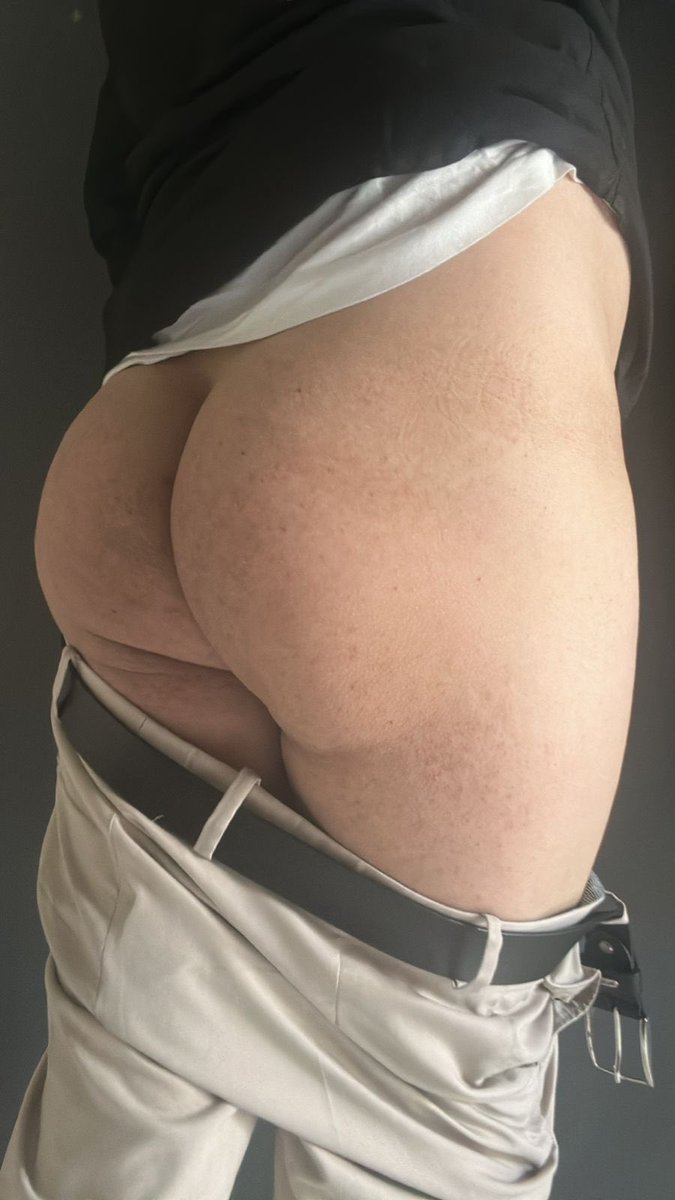 White Ass (8K) tweet media