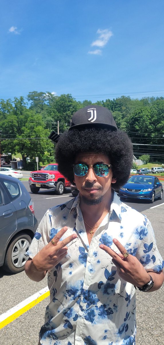 Fancy Panda tweet media