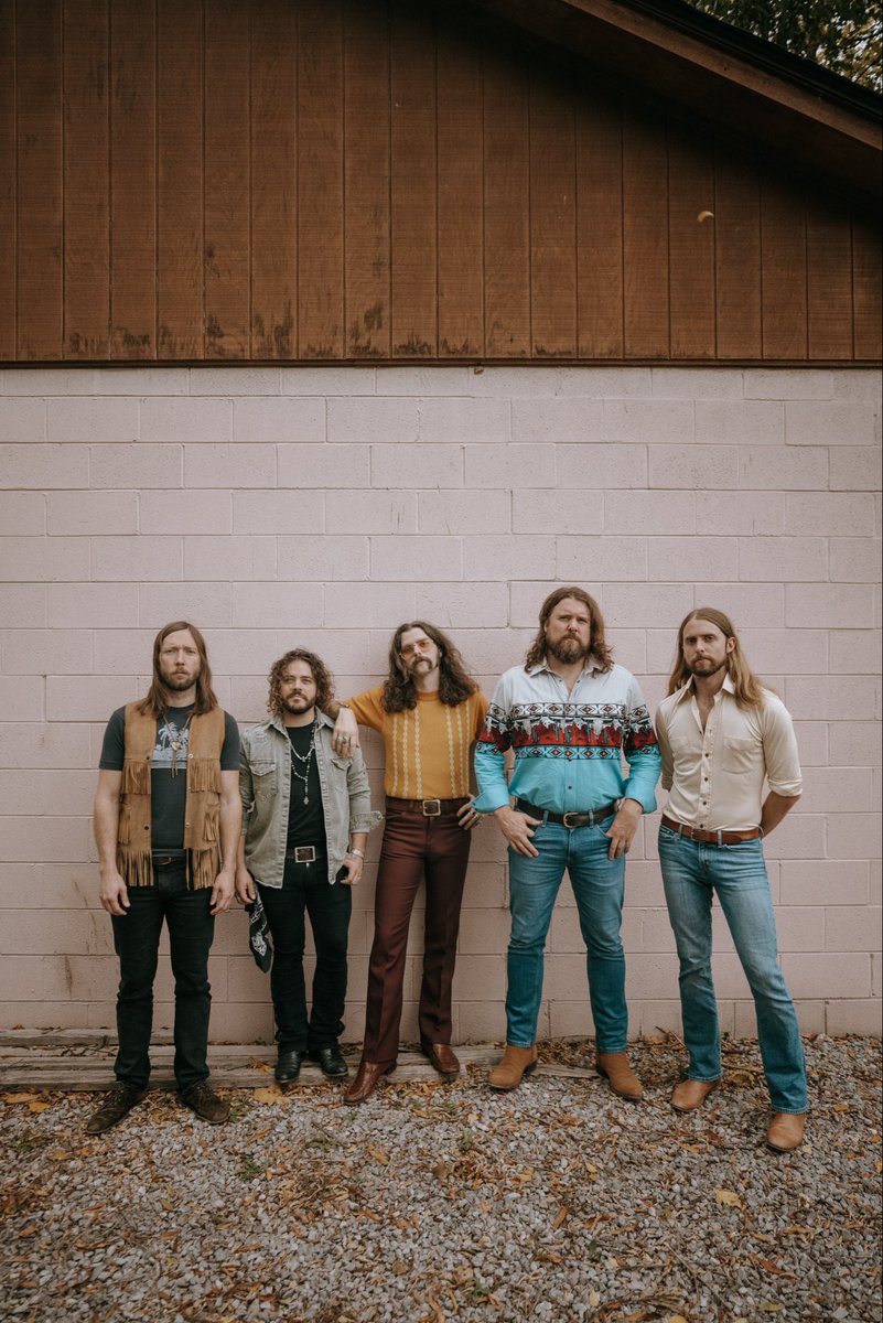 OurVinyl tweet media