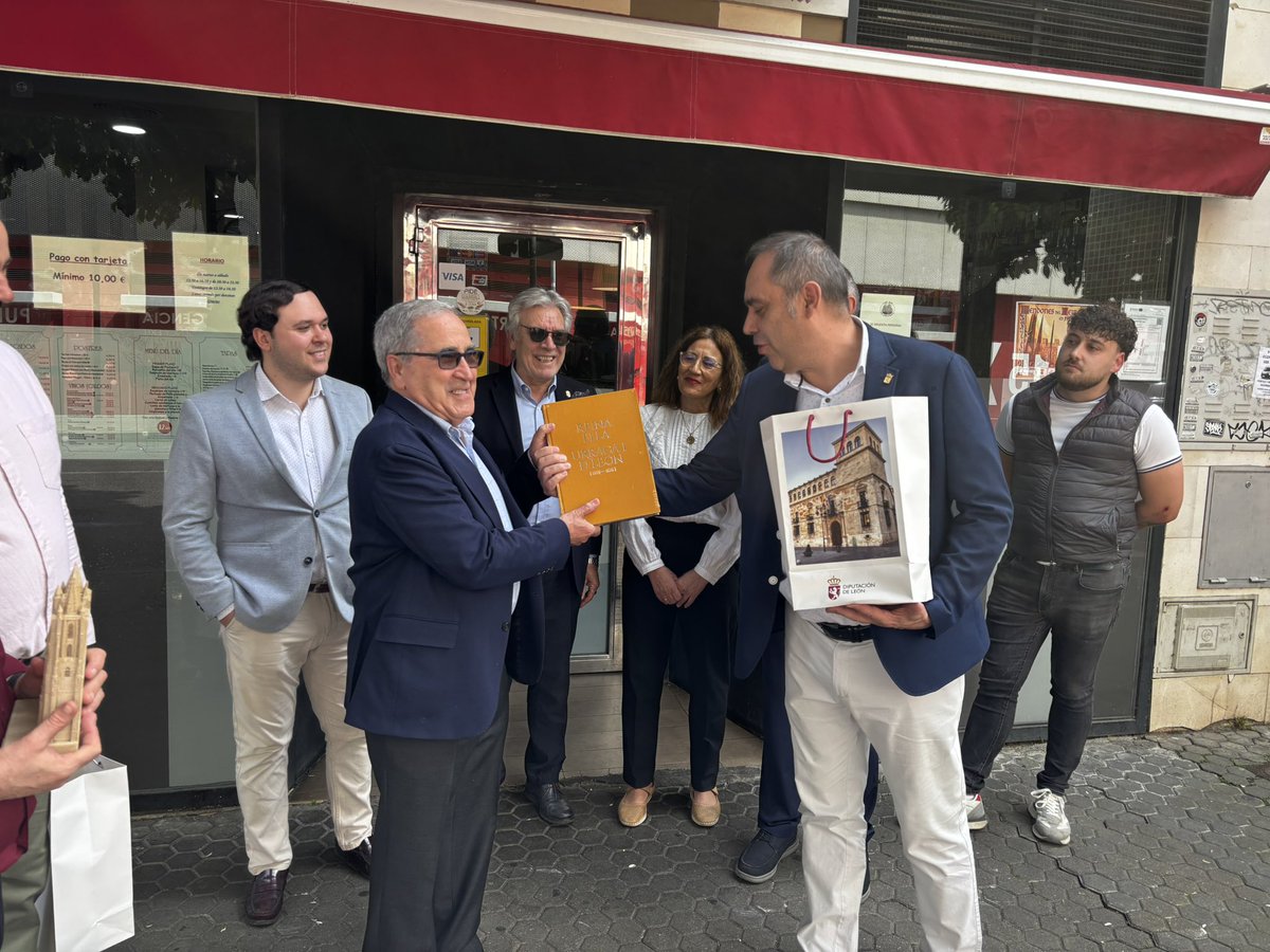 UPL Diputación de León tweet media