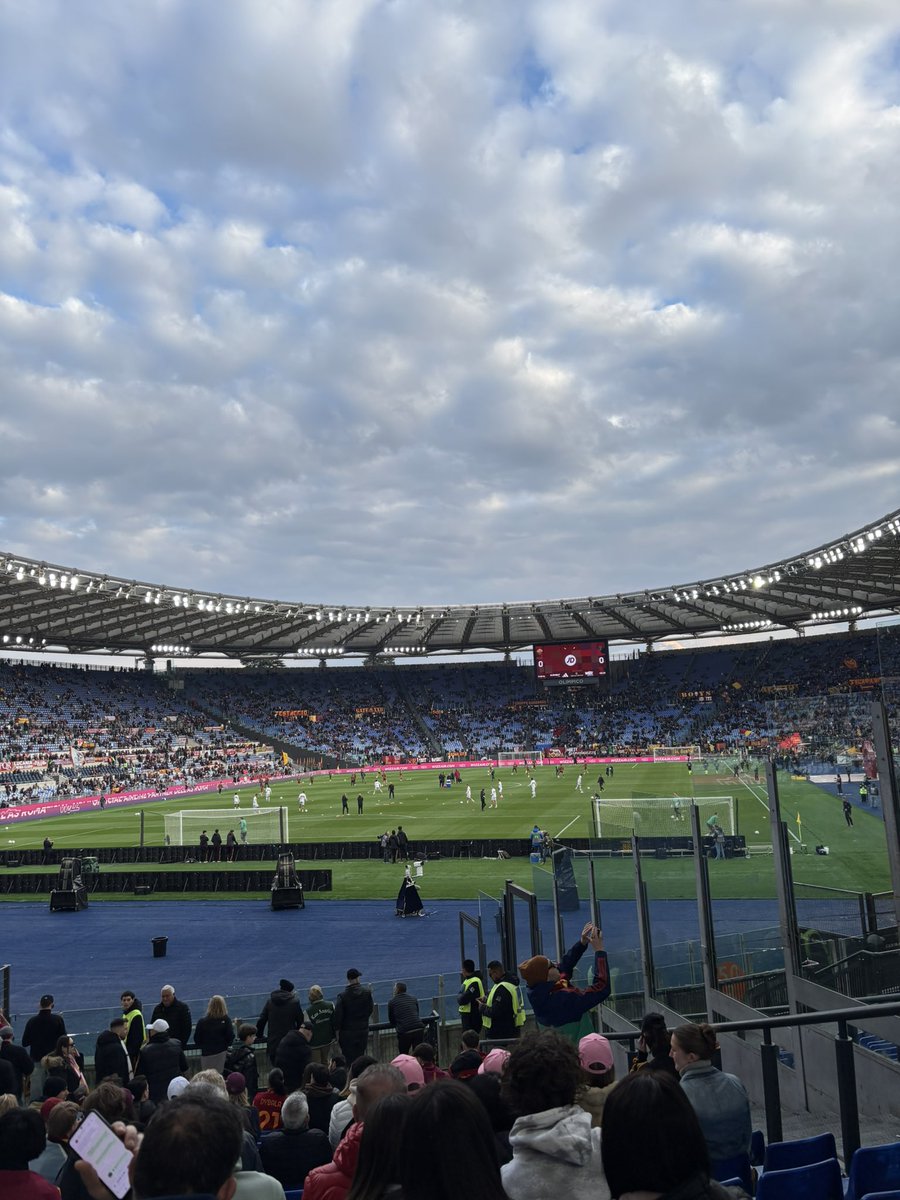 phteffi (club mate fan n°1) tweet media