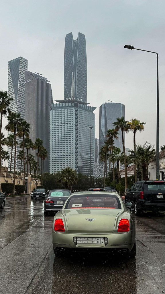  فالكون tweet media