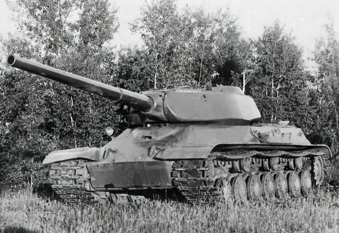 Rather than expediting the Object 701, the IS-3 built on tried and ...
