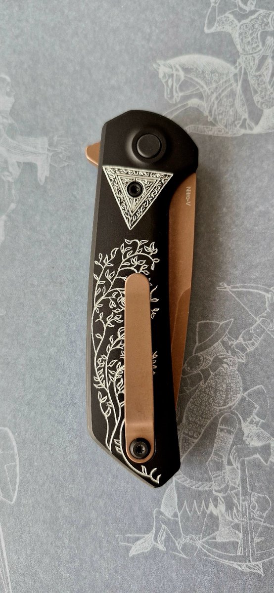 Artvisitor tweet media