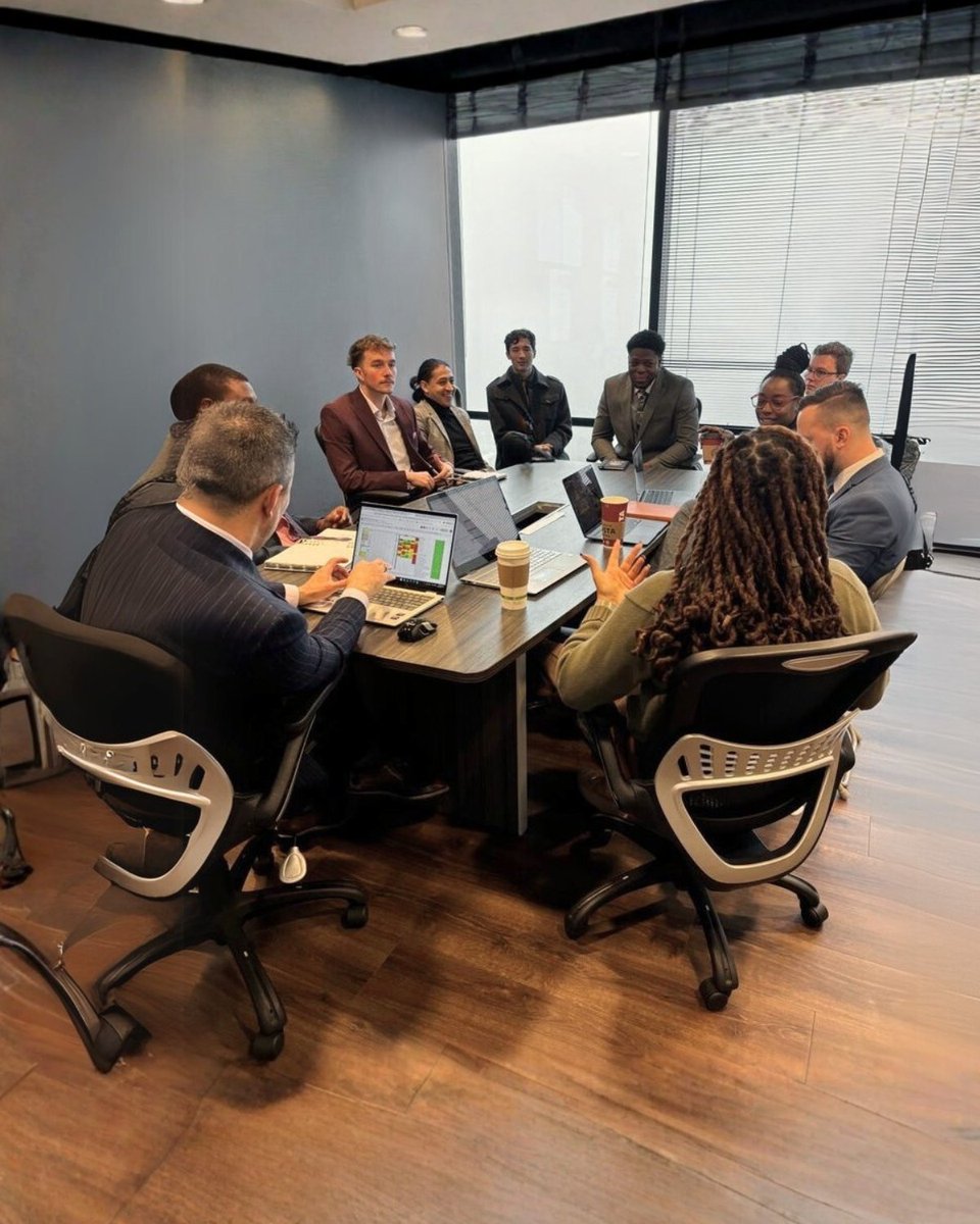 nxdirectatl's tweet image. Learning is part of our daily routine here. Every day brings new challenges, new conversations, and new opportunities to grow. At NX Direct, we show up ready to learn, improve, and get better together.  🙌 🔥
-
#dailygrowth #learnandgrow #teamculture