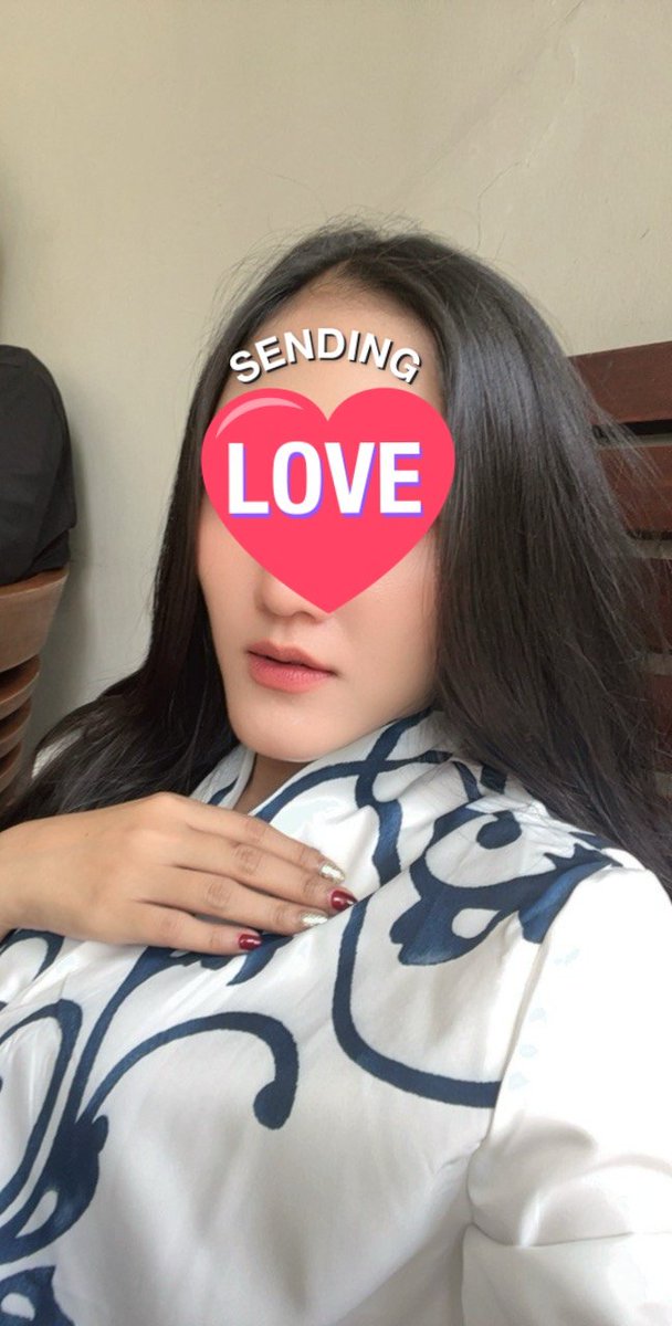 Cat Woman tweet media