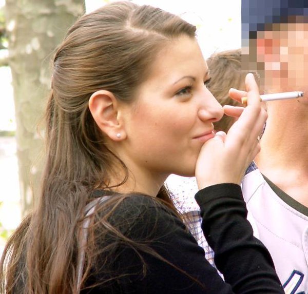 SMFbabes's tweet image. #Cleveland #high #school #smooking #break