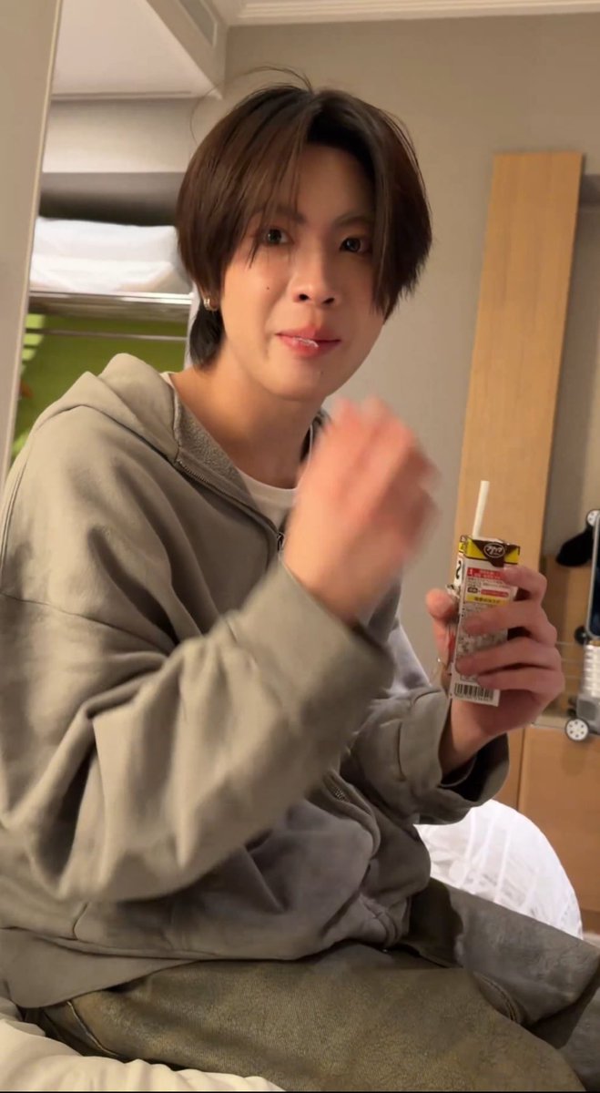 กินส้ม🍊 tweet media