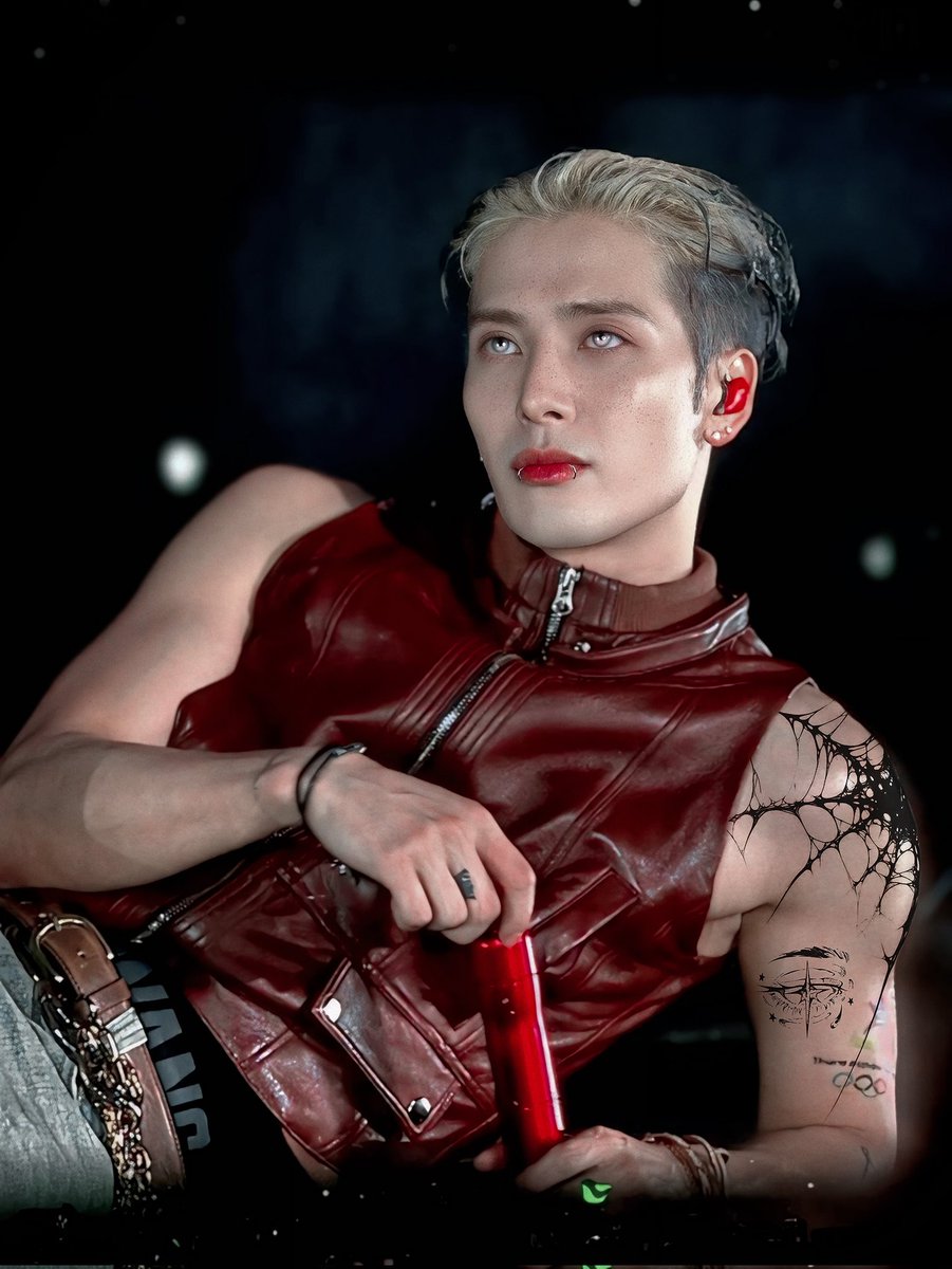 𝘥𝘢𝘳 ; tweet media