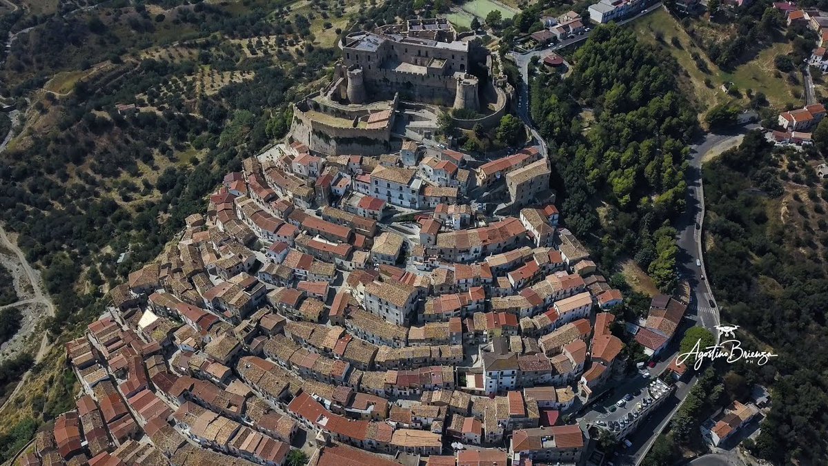 Arte e architettura in Calabria di Peppe tweet media