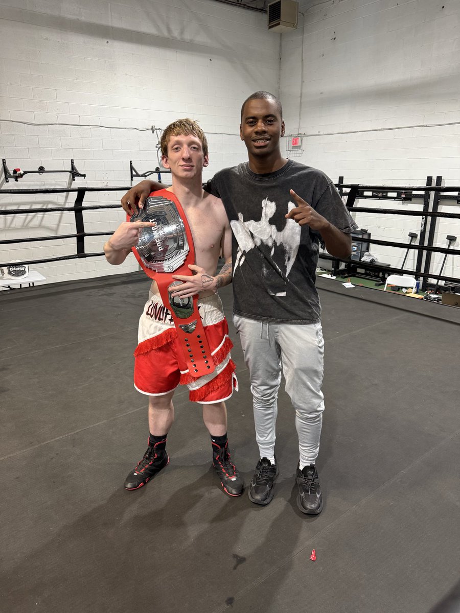 LuvLifeZack tweet media