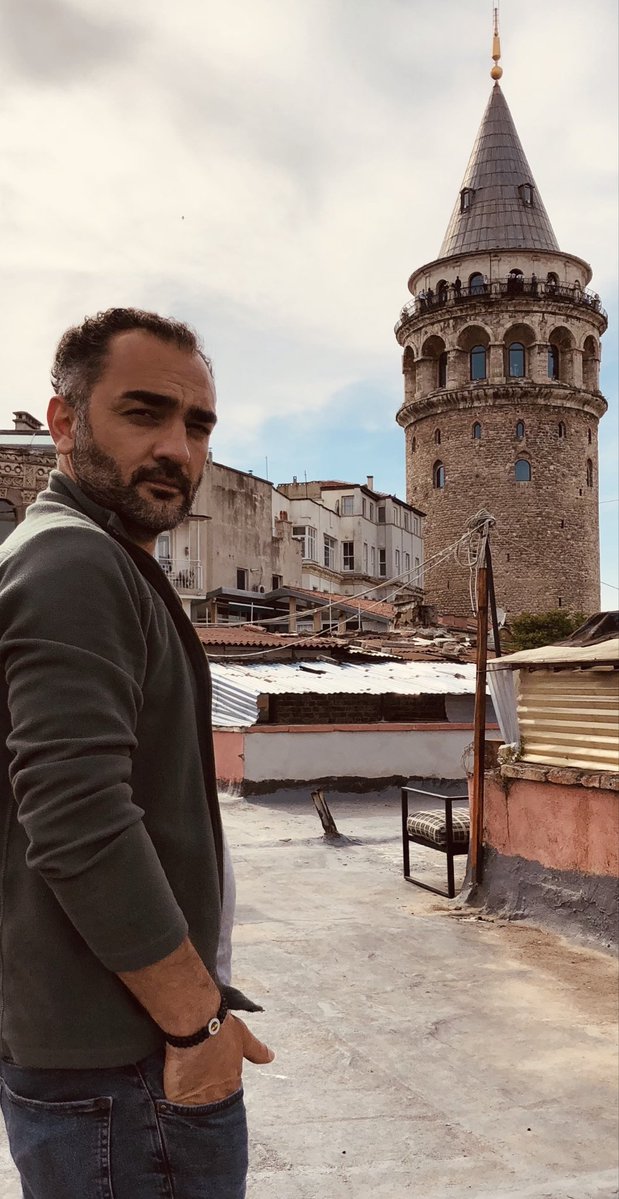 Nasıl da kayıtsız gülüyorsun hayata… öldüğünden haberi yok fotoğraflarının…