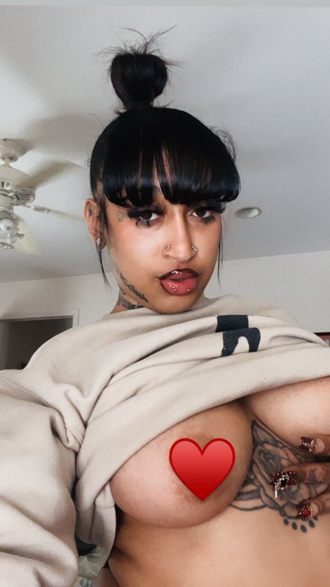 Cemonae2's tweet photo. Selling content today come get u some bae 🫶🏼😘❤️ https://t.co/tVEWSkKabn