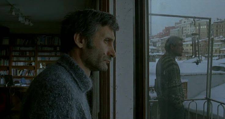 Elif_or_Not's tweet photo. Issız Adam-Alper'in atası Uzak-Mahmut'tur. https://t.co/ZfEKOkBzib