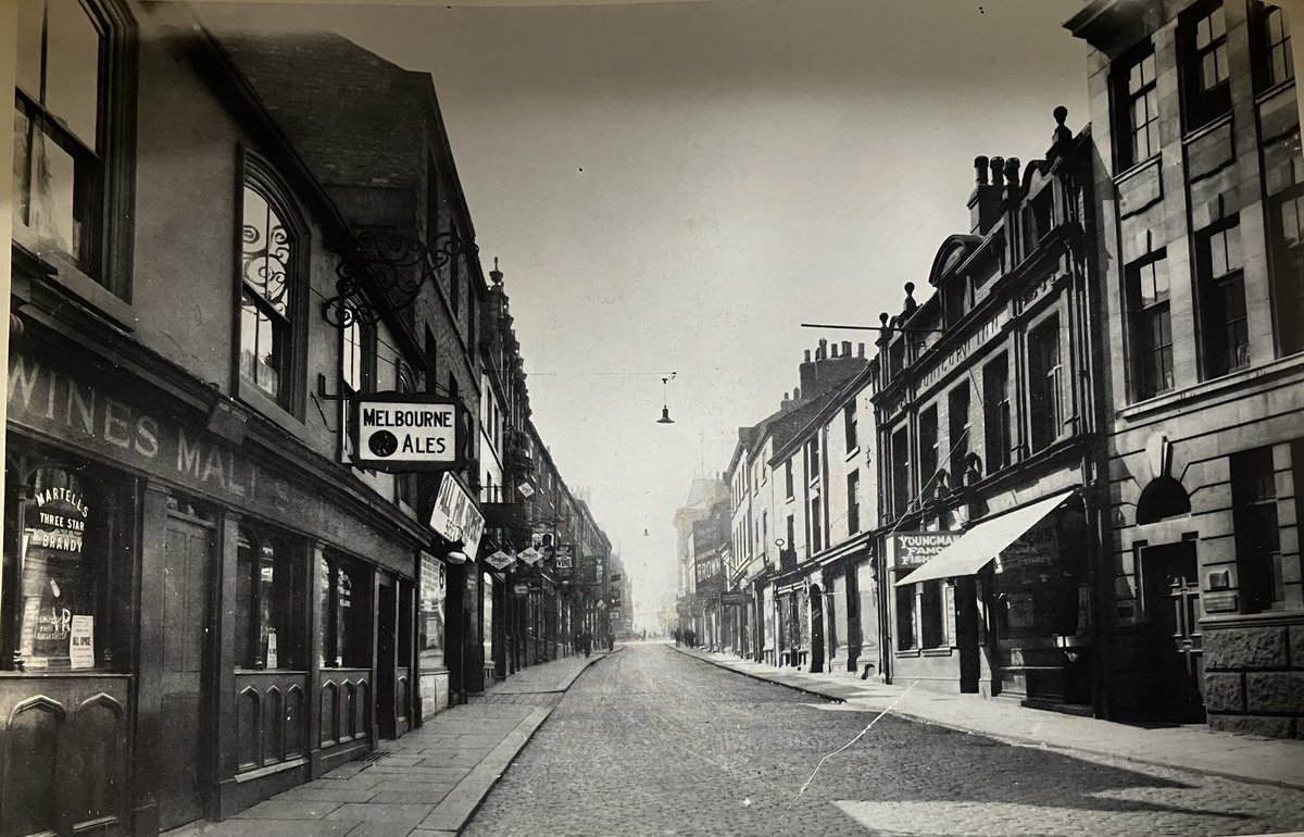 Billy Morris, Leeds Books tweet media