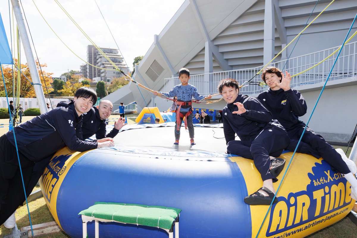 japan's schools and unis men's volleyball fan tweet media
