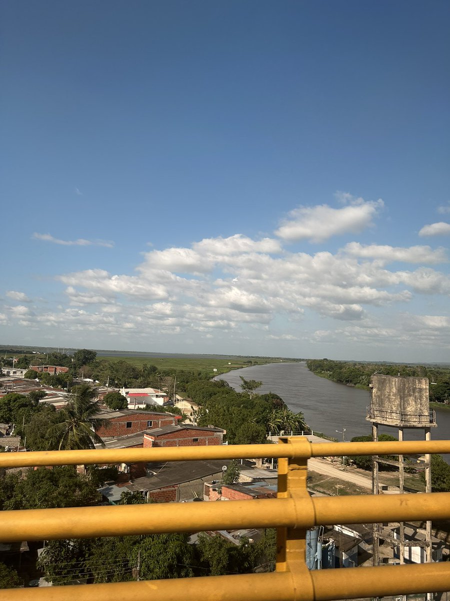 rmelop's tweet photo. HUB energético Córdoba 2035
Córdoba con potencial para generar exportar hasta 8000Gwh/año. No es promesa: Según mis cálculos este resultado es técnico probable!!!
Entonces, planificamos nuestro territorio o dejamos q lo hagan de afuera? @GobCordoba_ @monterialcaldia @ErasmoZB https://t.co/kQF8q5nxbf