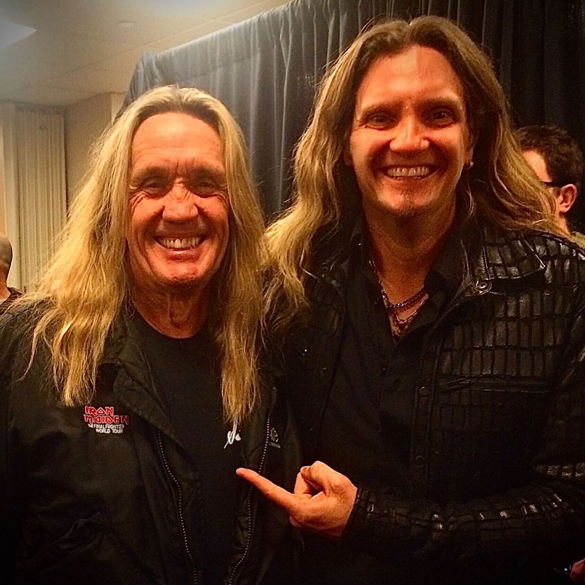 Joel Hoekstra tweet media
