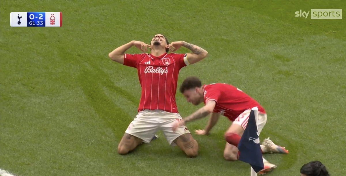 Adam Petrie tweet media