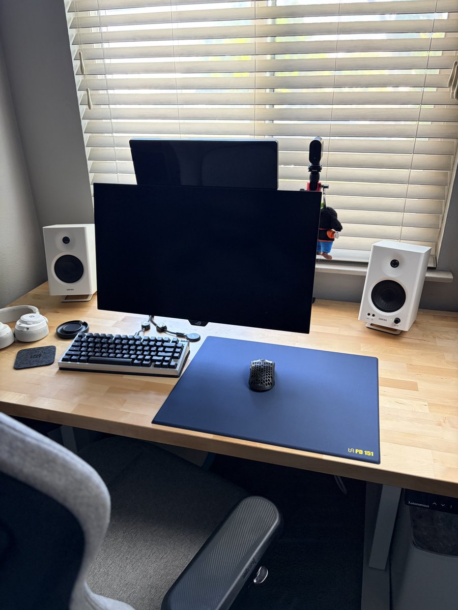 papacharliegames tweet media