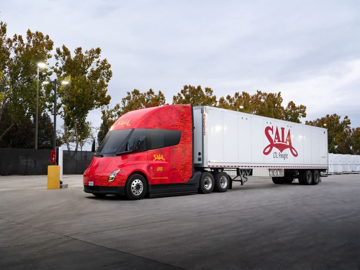 Mario Nawfal tweet media