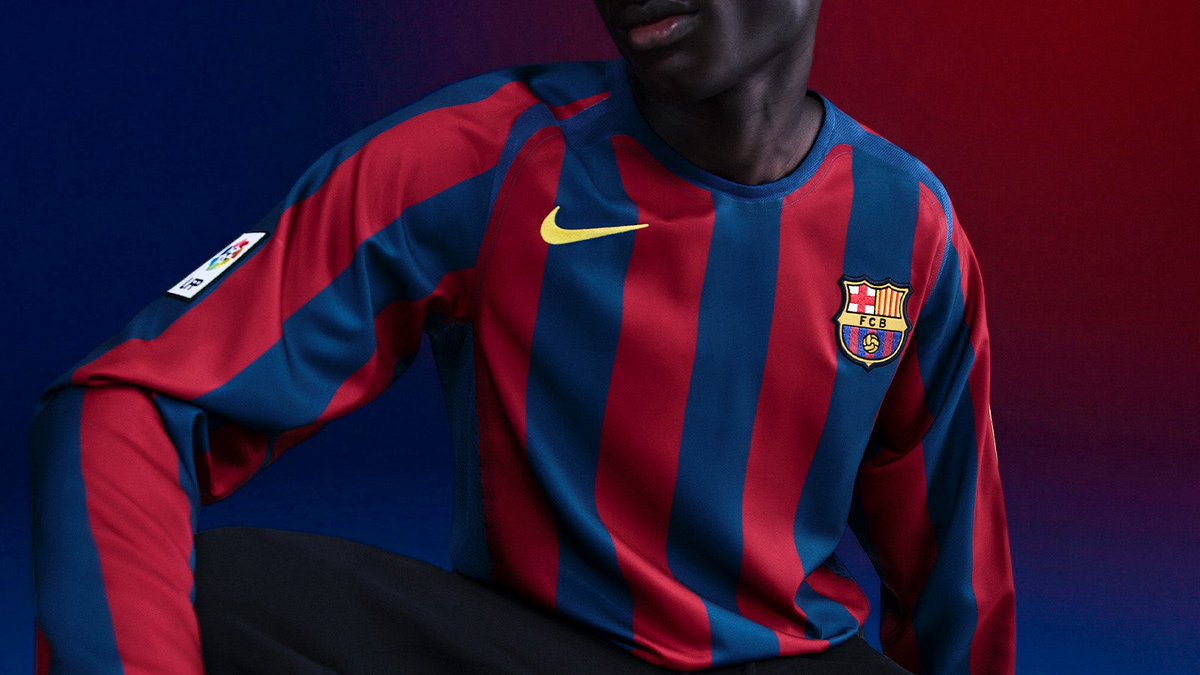 Un jersey que nos transporta de regreso a uno de los años más gloriosos para los culés. 🔵🔴

Compra el jersey Reissue del Barcelona en nuestras tiendas de Oasis Coyoacán, Parque Tezontle y aquí bit.ly/45D4eEO 👈🏻👁️