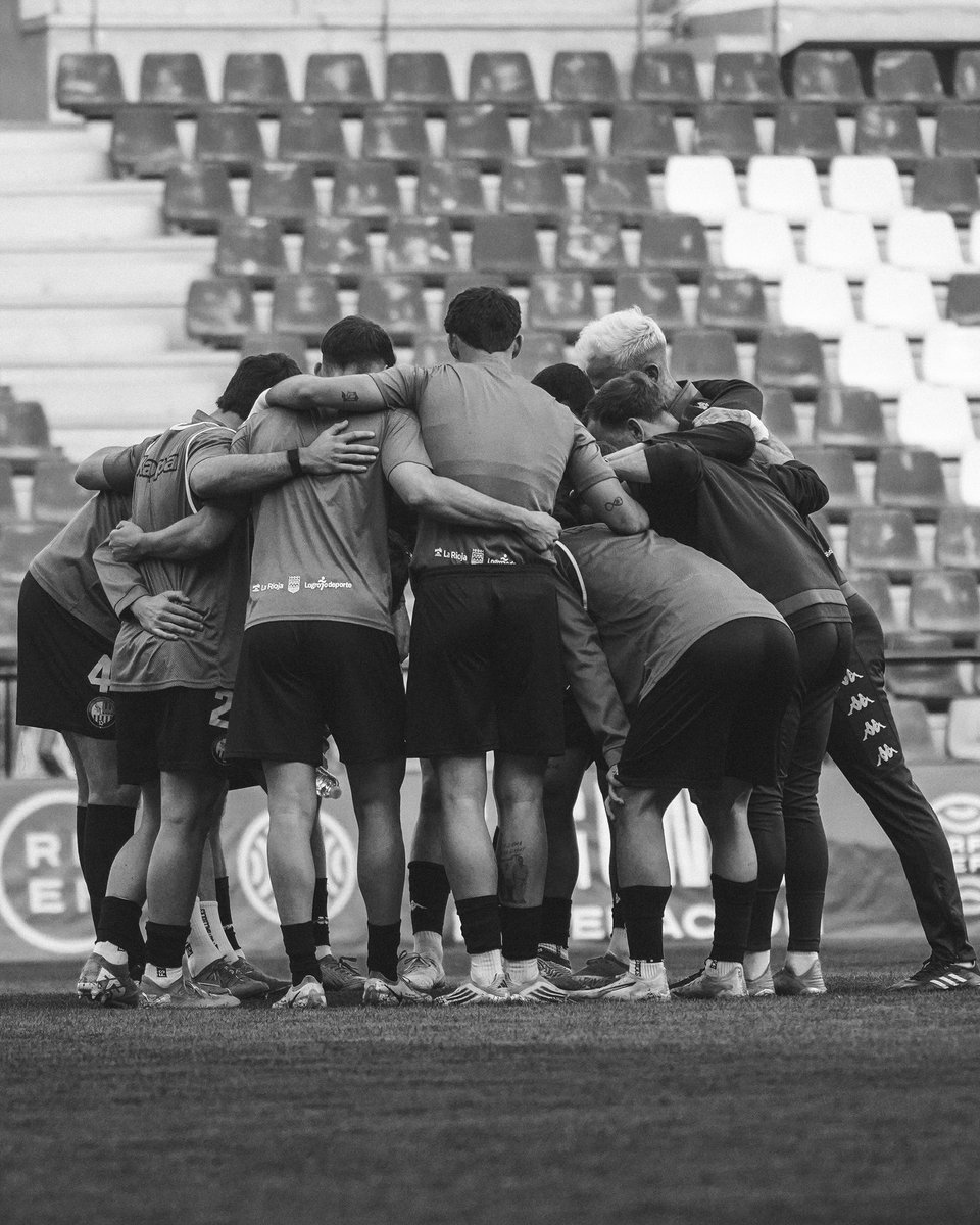 SD Logroñés tweet media