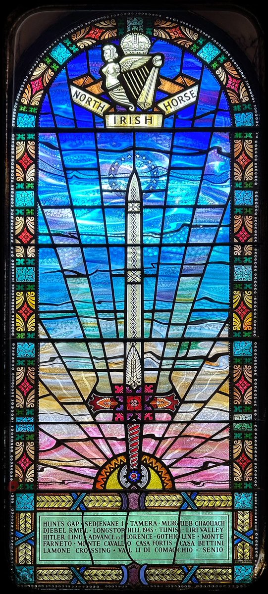 TimboSticks's tweet photo. Amazing stained glass in Belfast City Hall. #StainedGlassSunday #BelfastCityHall #Belfast #Titanic https://t.co/gzJohaW2mB