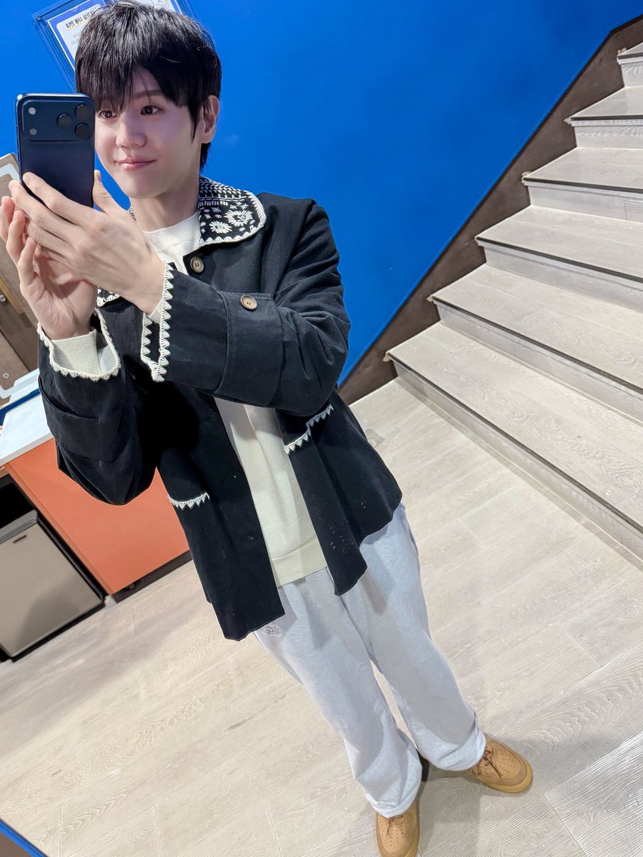 하이라이트(HIGHLIGHT) tweet media