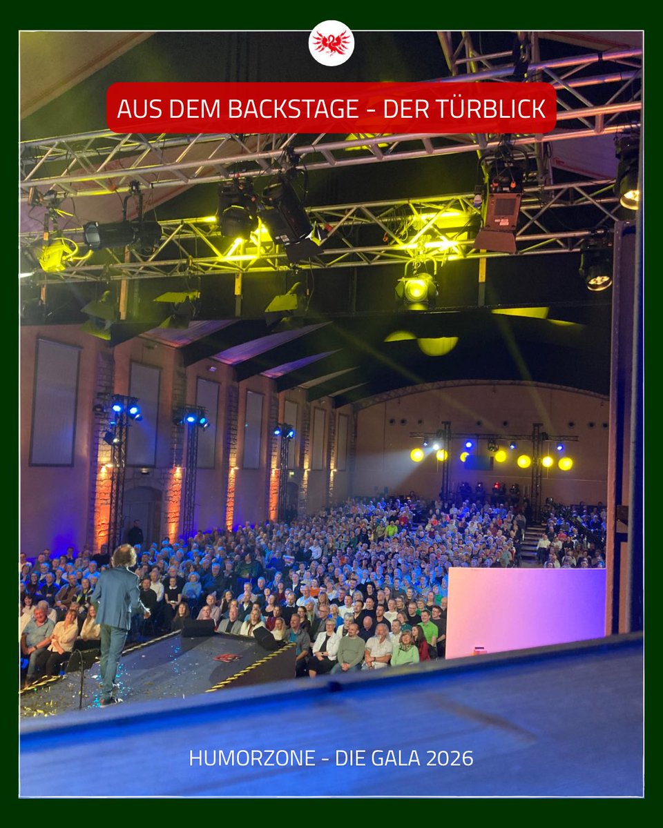 PhoenixGmbH's tweet photo. #Humorzone Dresden - Die Gala, im Alten Schlachthof, moderiert von Olaf Schubert, live im #MDR. 
Mit dabei u. a. Dieter Nuhr, Johann König, Anna Mateur &amp; Lisa Eckhardt. 

Wir waren tontechnisch für klare Verständlichkeit und zuverlässige Übertragung verantwortlich. 

#ComedyLive https://t.co/iMZDdLKuVX