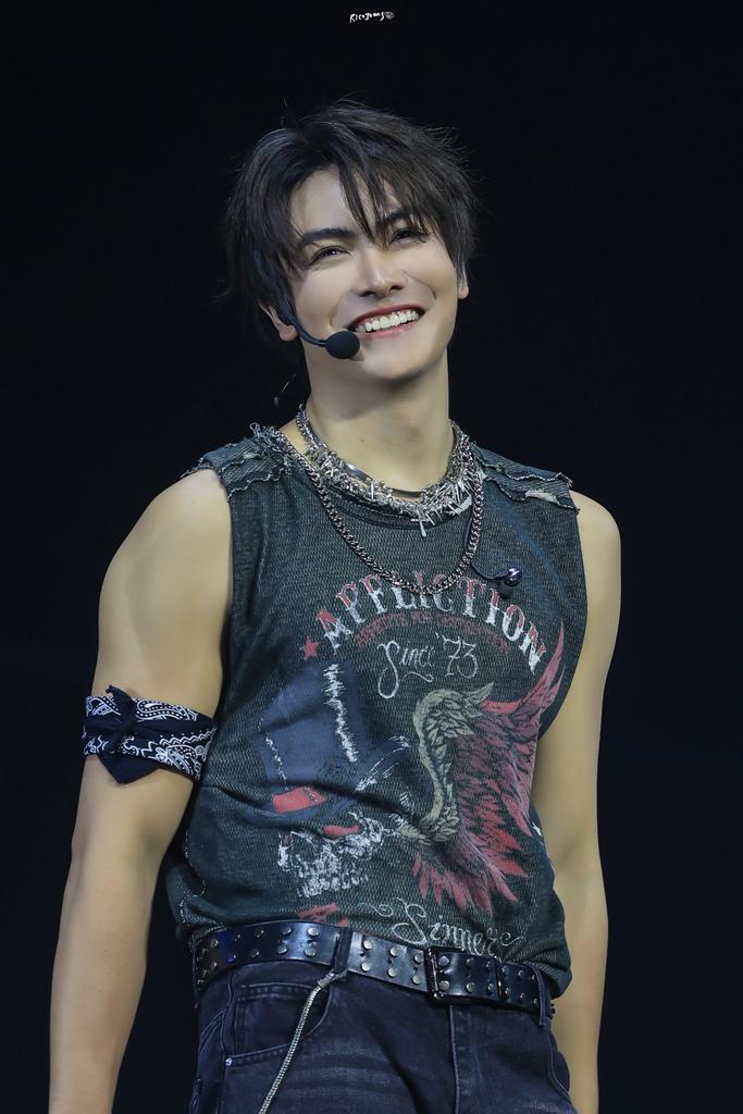 Rich коко J00NG tweet media