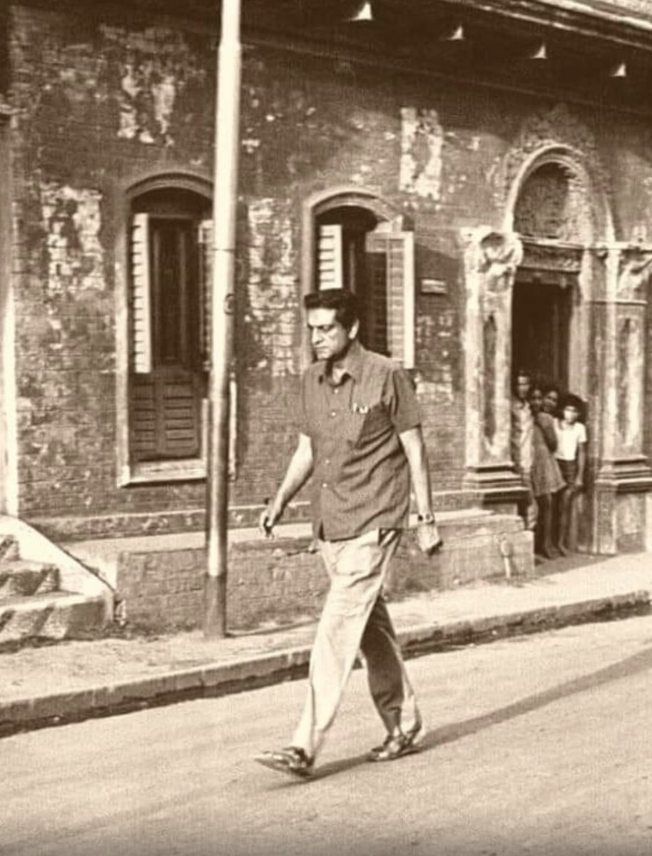 प्रवासीDeshbhakt (PWD) tweet media