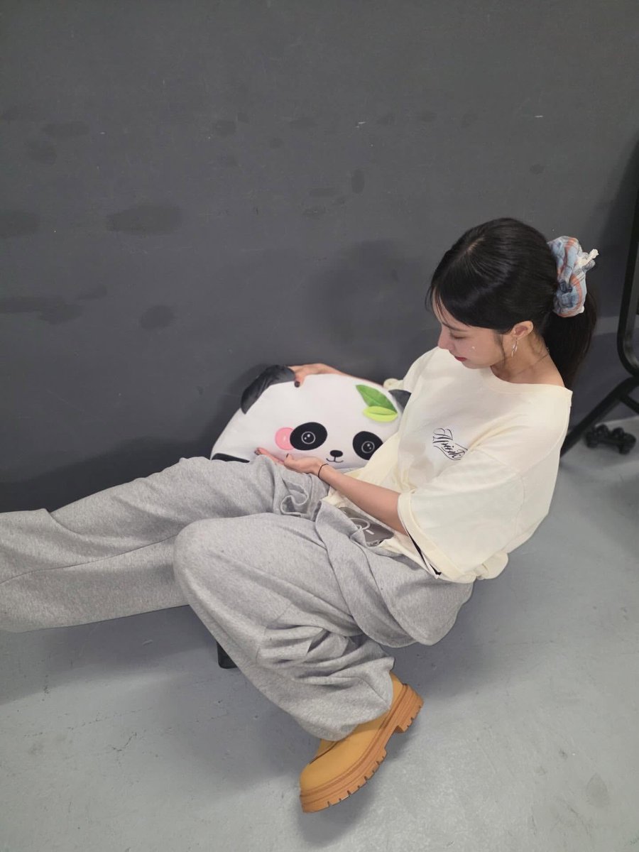 Apink Pics tweet media