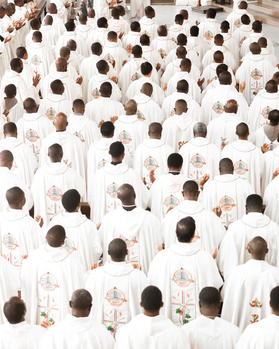 Mami Amah 🎀 tweet media