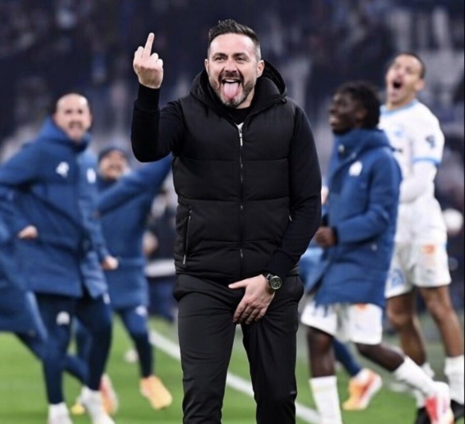 GillesOM tweet media